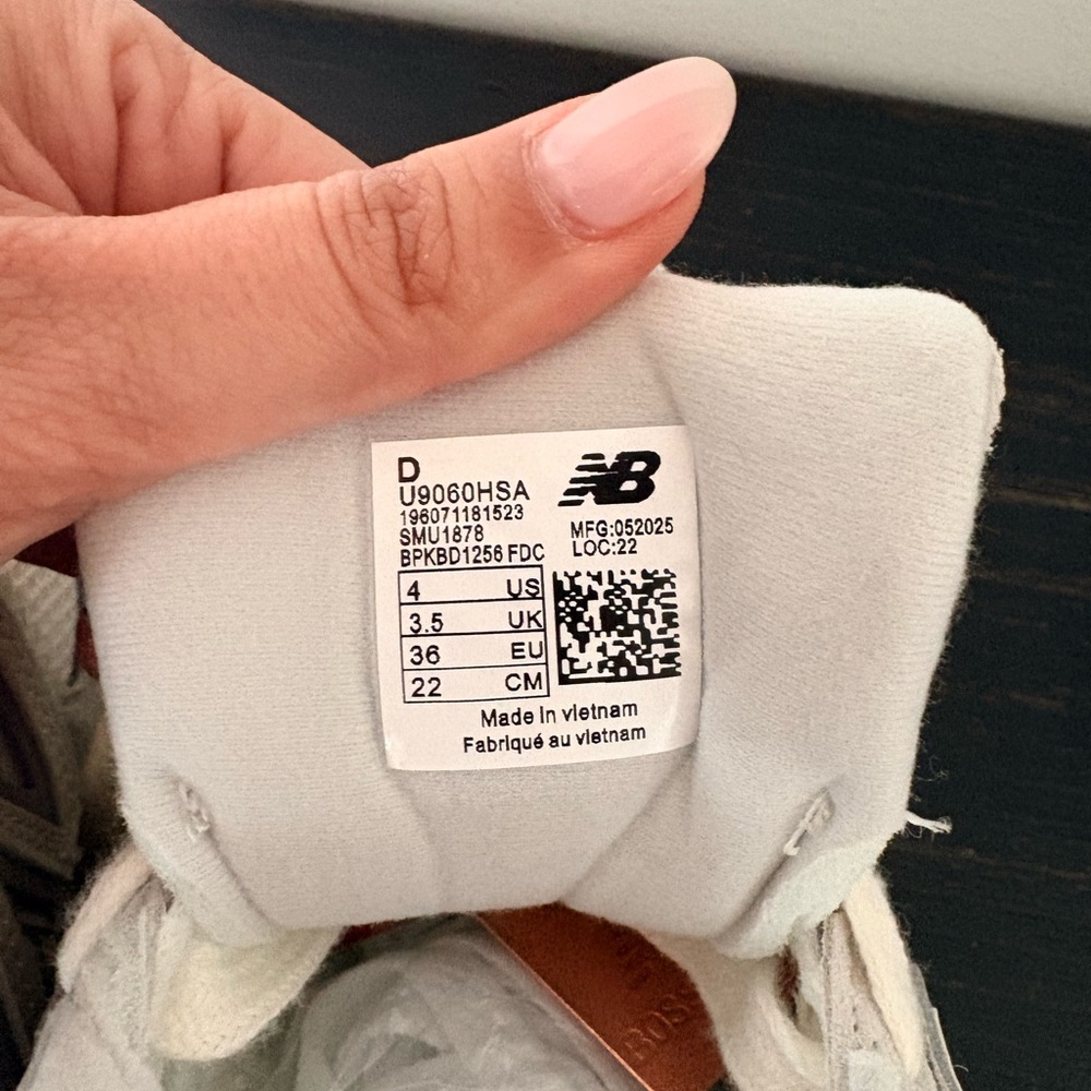 Kids Sneakers - Cream and Gray - Picture 4 of 4